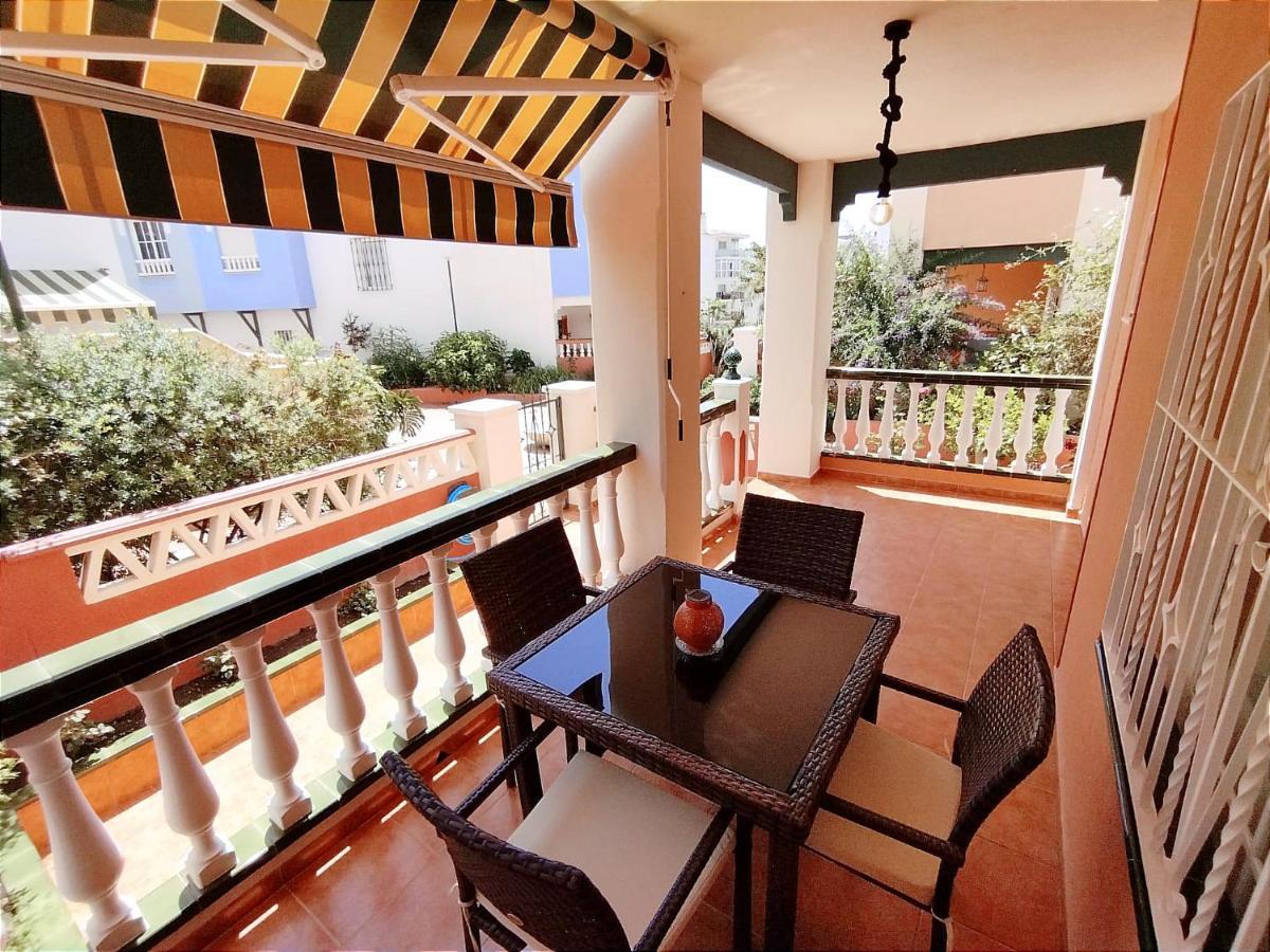 Casa Playa, Terraza Y Garaje Appartement Nerja Buitenkant foto