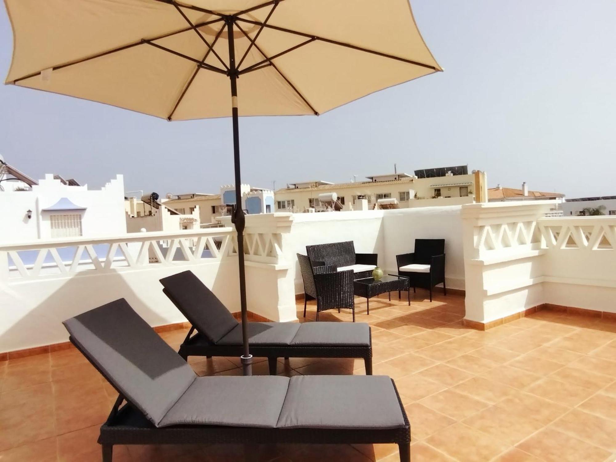 Casa Playa, Terraza Y Garaje Appartement Nerja Buitenkant foto