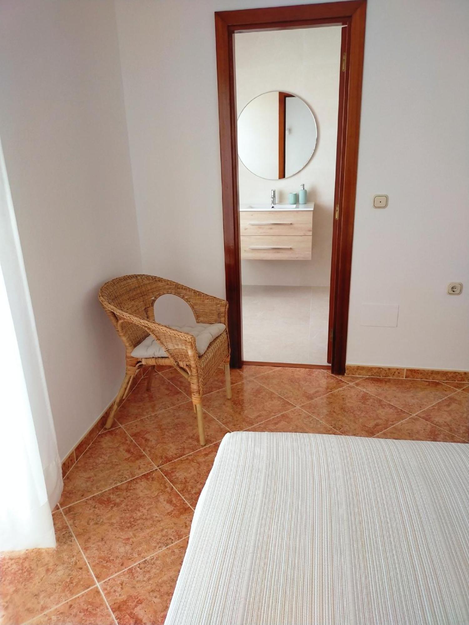 Casa Playa, Terraza Y Garaje Appartement Nerja Buitenkant foto